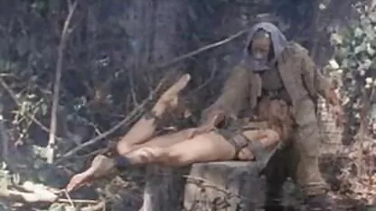 Rambut pirang cewek seksi di perusahaan video sex mahasiswa indo