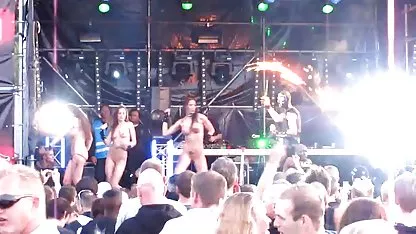 Saya bokep artis indo vs bule