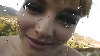 Dewasa tahun 80-an Cewek melompat tante indo xxx naik dan turun seperti ayam